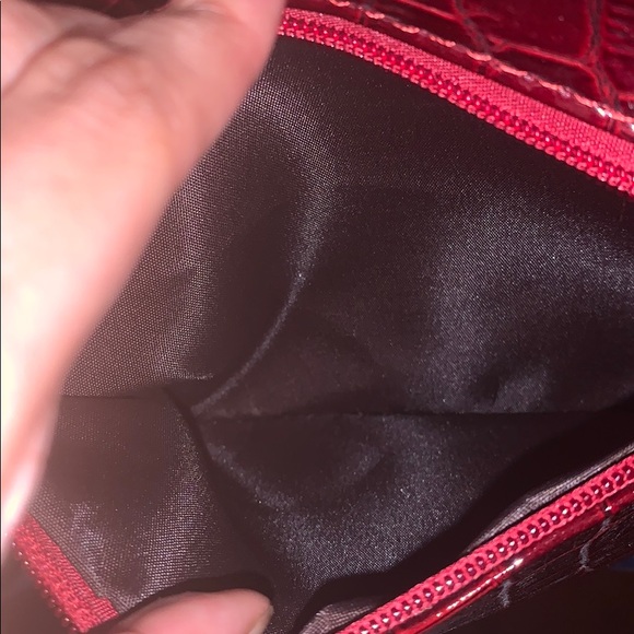 Burgundy and Navy Purse - Picture 8 of 10